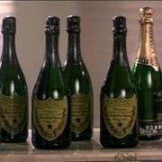 737dom_perignon_sexy_da_morire3454.jpg
